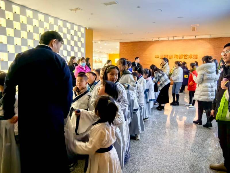 文化赋能：牟平区魔创文旅挖掘城市文化资源的实践探索